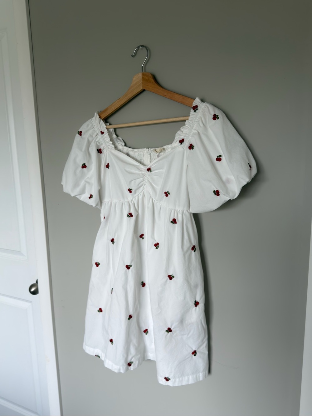 Altar’d State White Cherry Poplin Mini Dress Puff Sleeve Size S Cottagecore - Picture 4 of 9